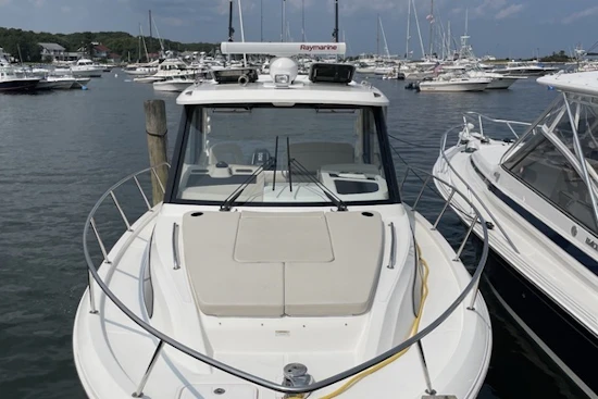 Boston Whaler  Yacht For Sale