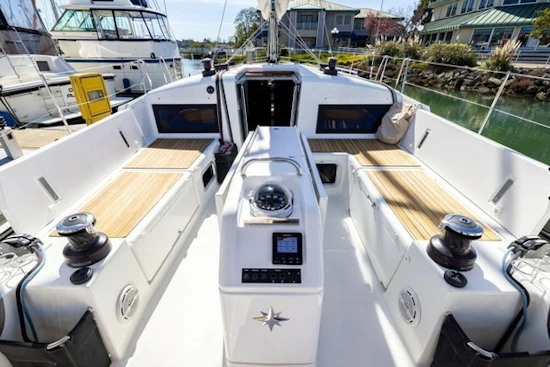 Jeanneau Sun Odyssey 440 Yacht For Sale