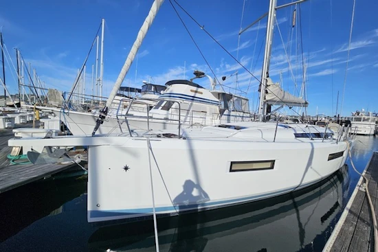 Jeanneau Sun Odyssey 440 Yacht For Sale