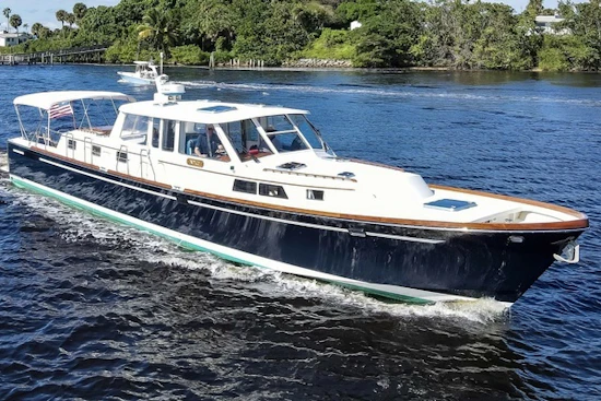 Goetz Custom 60 MY Yacht For Sale