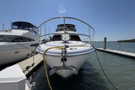 Meridian 411 Sedan Yacht For Sale
