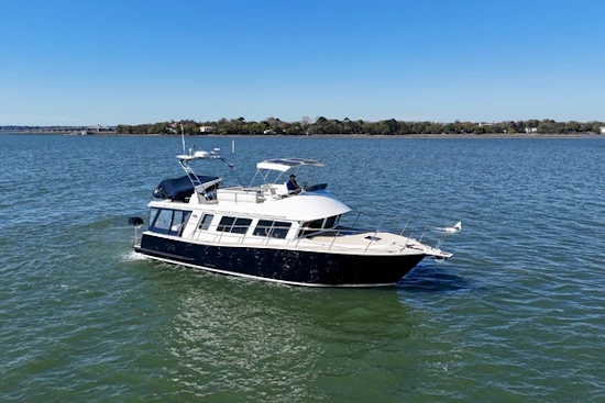 Coastal Craft 45-IPS Yacht For Sale
