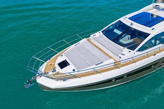 Azimut S6 Yacht For Sale