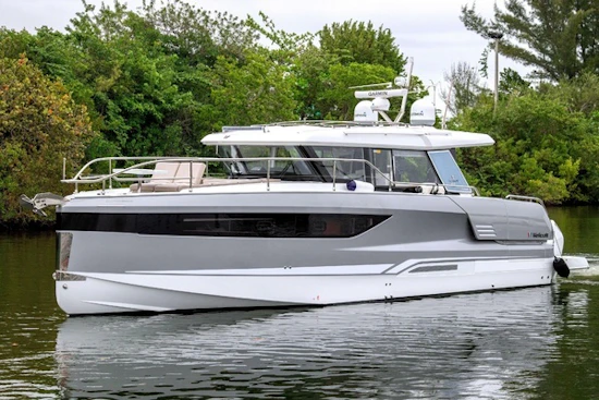 Wellcraft 44 Explorer Yacht For Sale