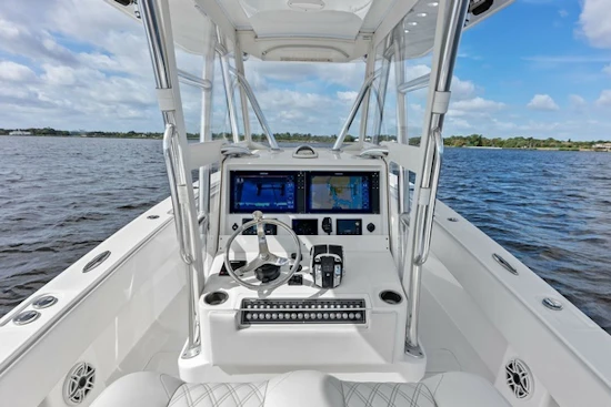 Invincible 33 Open Fisherman Yacht For Sale