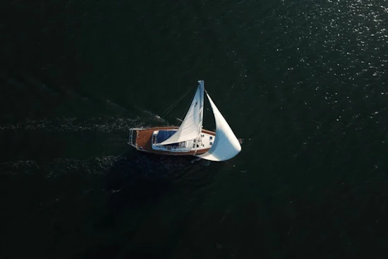 Beneteau 57 Yacht For Sale