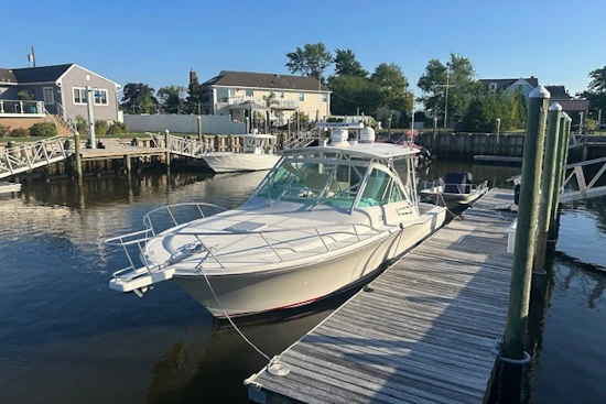 Cabo 32 Express Yacht For Sale