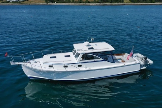 Ellis 36 Express Cruiser Yacht For Sale