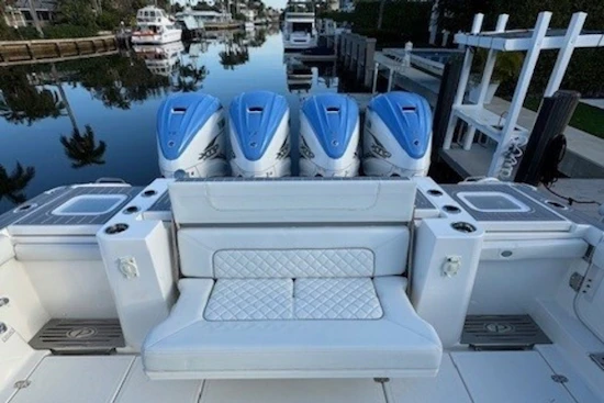 Pursuit S 428 Sport Yacht For Sale