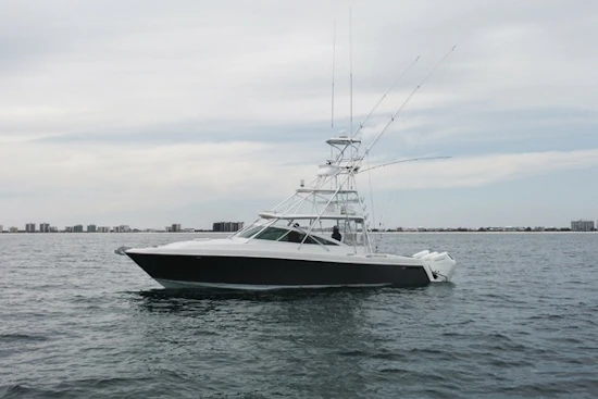 Contender 40 Express Yacht For Sale