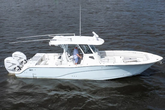 Sea Fox 368 Commander Yacht For Sale