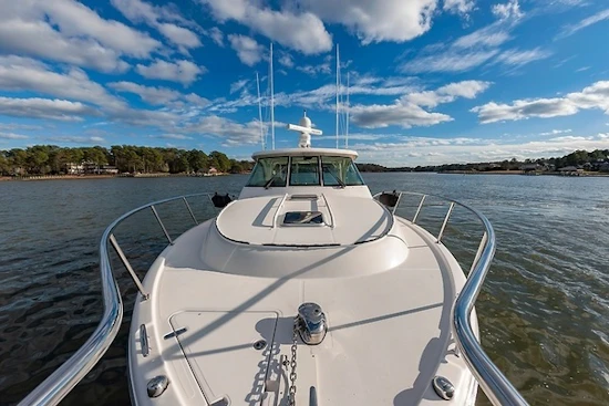 Pursuit 385 OS Yacht For Sale