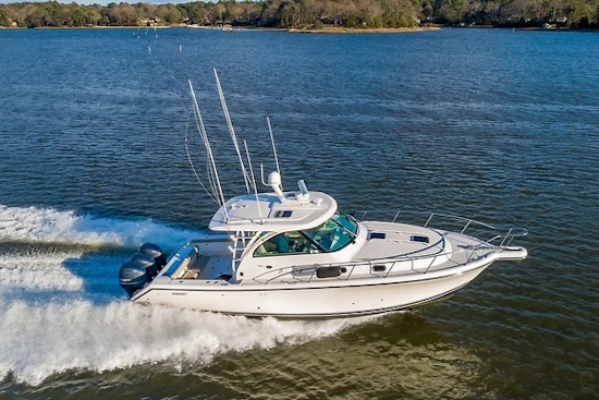 Pursuit 385 OS Yacht For Sale
