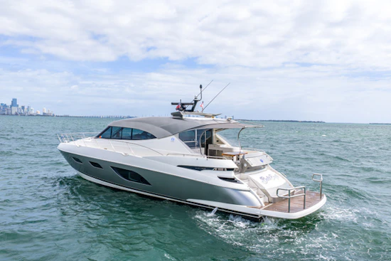 Riviera 6000 SPORT YACHT Yacht For Sale