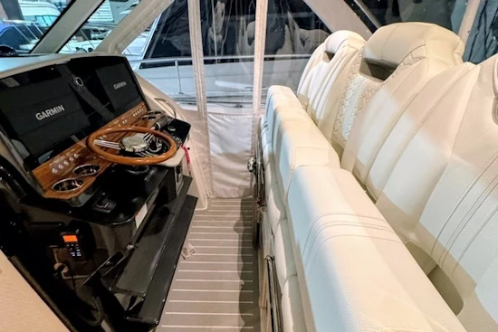 Tiara Yachts 38 LS Yacht For Sale