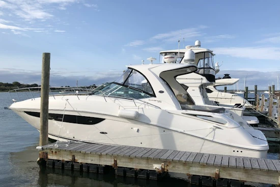 Sea Ray Sundancer 370 Yacht For Sale