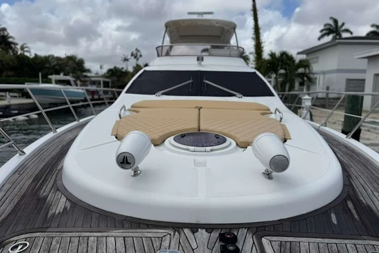 Azimut 64 Yacht For Sale