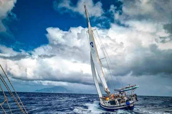 Tayana Vancouver 42 Yacht For Sale