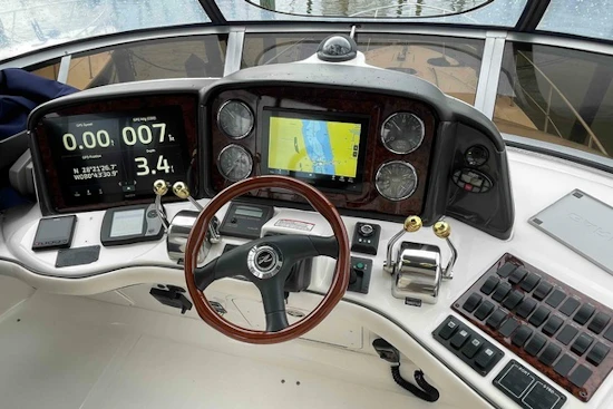 Sea Ray 420 Sedan Bridge Yacht For Sale