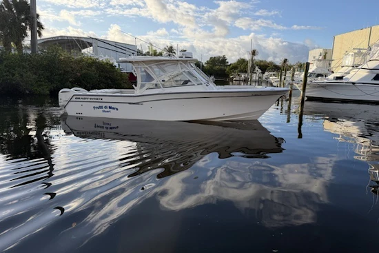 Grady-White  Yacht For Sale