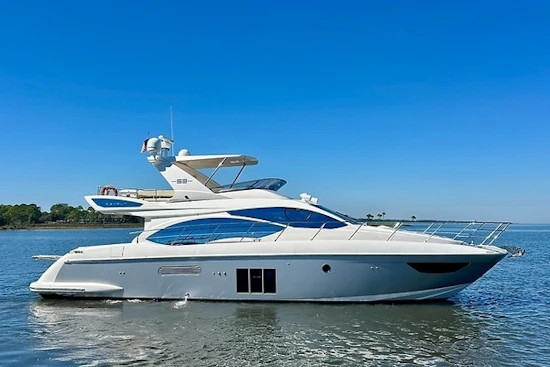 Azimut FlyBridge Yacht For Sale