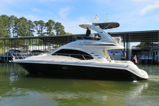 Sea Ray 44 Sedan Bridge Yacht For Sale