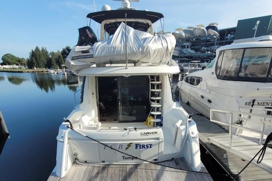 Carver 570 Voyager Pilothouse Yacht For Sale