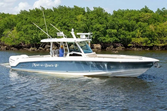 Boston Whaler 380 Outrage Yacht For Sale