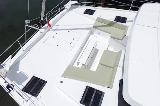 Bali 4.8 Yacht For Sale