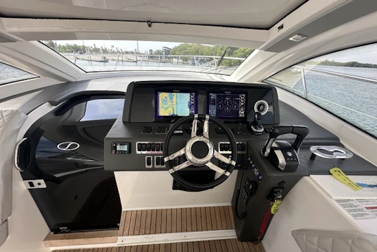 Schaefer 400 Sport Yacht For Sale