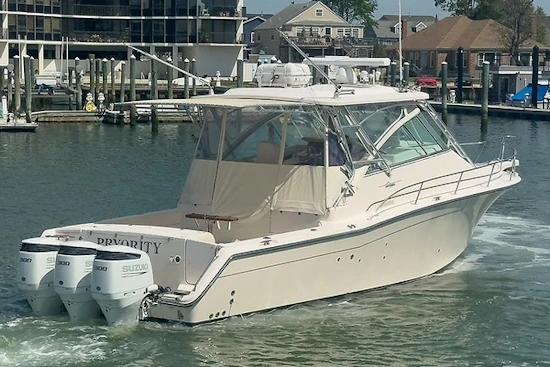 Grady-White 360 Express Yacht For Sale
