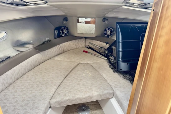Cutwater C-24 Yacht For Sale