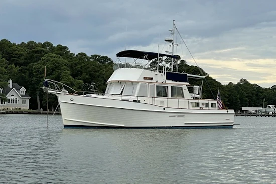 Grand Banks Classic 46 Yacht For Sale