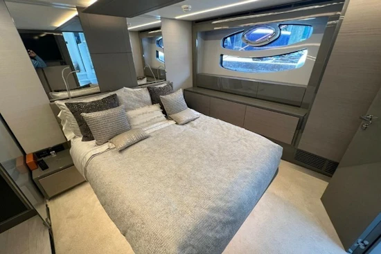 Pershing  Yacht For Sale