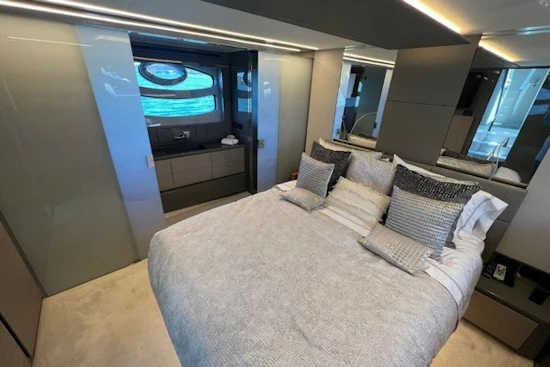 Pershing  Yacht For Sale