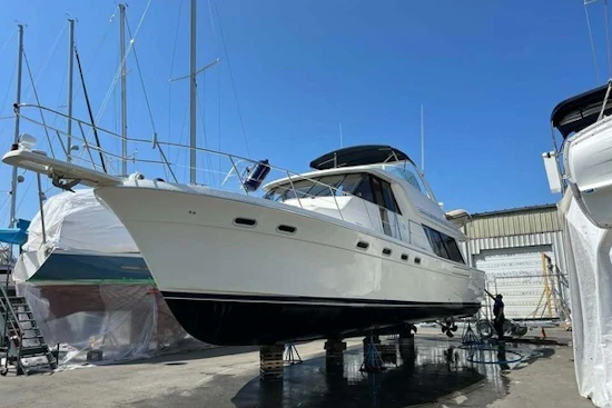 Bayliner 4788 Yacht For Sale