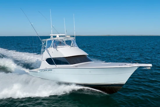 Hatteras 50 Convertible Yacht For Sale