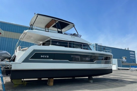 Fountaine Pajot MY 5 Yacht For Sale