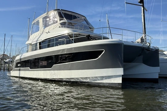 Fountaine Pajot MY 5 Yacht For Sale