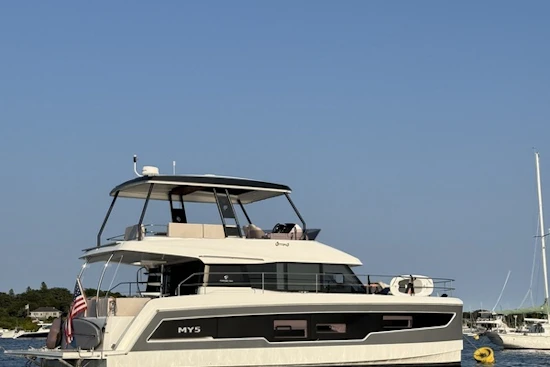 Fountaine Pajot MY 5 Yacht For Sale