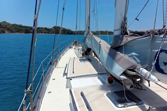 Custom FS50 Yacht For Sale