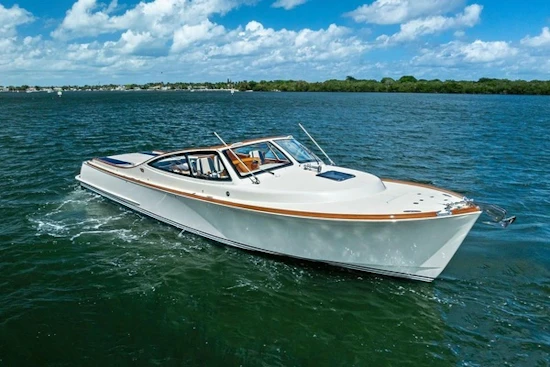 Hinckley Talaria 38R Yacht For Sale