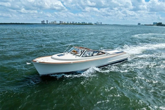 Hinckley Talaria 38R Yacht For Sale