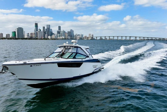 Monterey 378SE Super Express Yacht For Sale