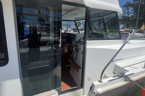 Beneteau Swift Trawler 34 Yacht For Sale