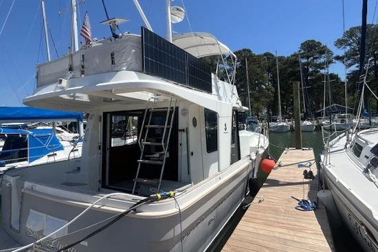 Beneteau Swift Trawler 34 Yacht For Sale