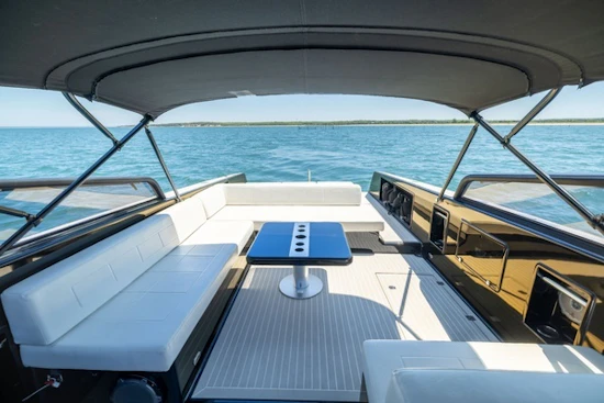 VanDutch VanDutch 40 Yacht For Sale