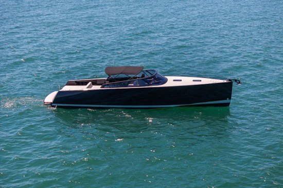VanDutch VanDutch 40 Yacht For Sale