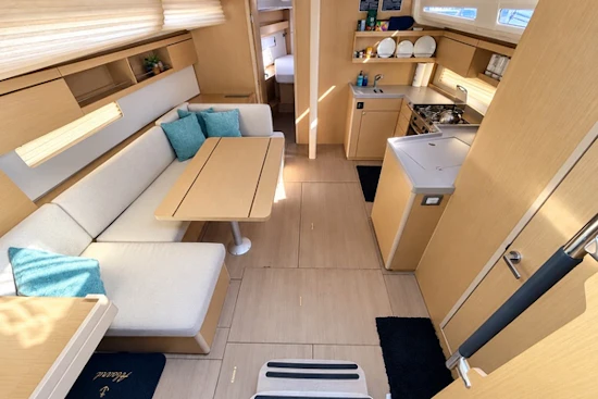 Beneteau 40.1 Yacht For Sale