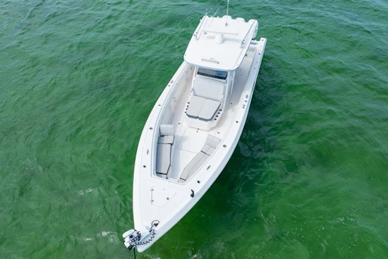 Fountain 38 Center Console Yacht For Sale